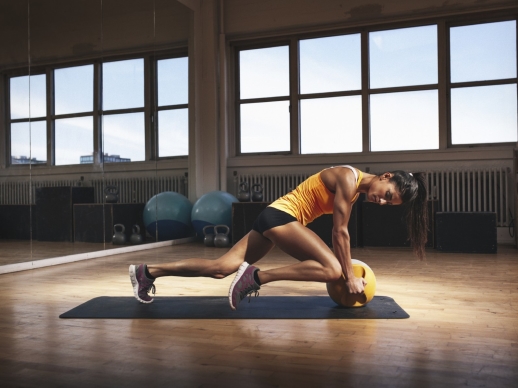 3 cviky, ktor� v�m zaru�ia pevn� jadro